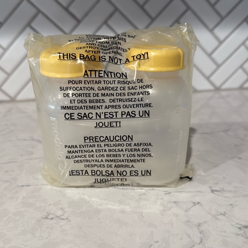 Medela 5oz bottles